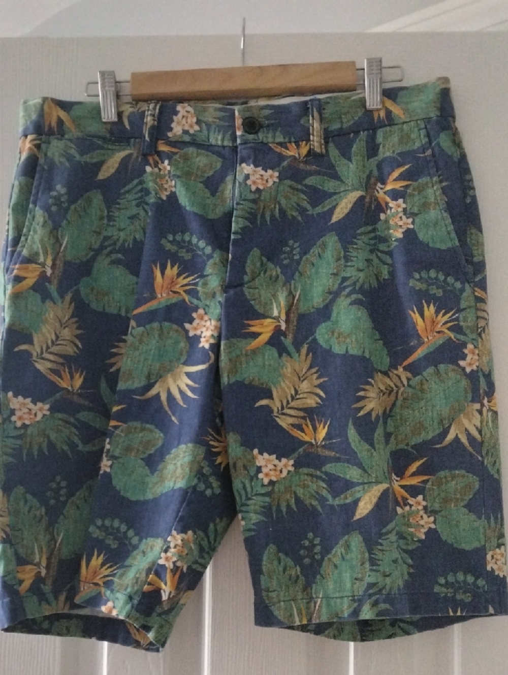 Old Navy Navy Striped Casual Shorts with Multicolor Trim
